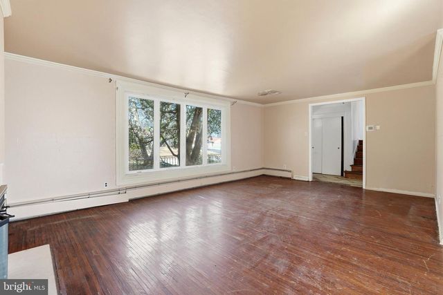 1650 E WILLOW GROVE AVE, Glenside, PA 19038