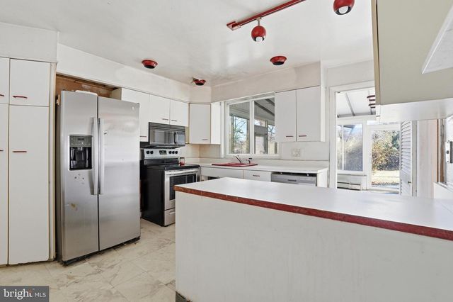 1650 E WILLOW GROVE AVE, Glenside, PA 19038