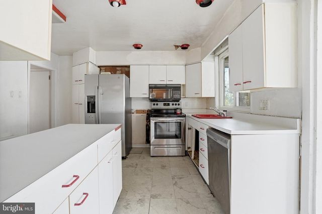 1650 E WILLOW GROVE AVE, Glenside, PA 19038