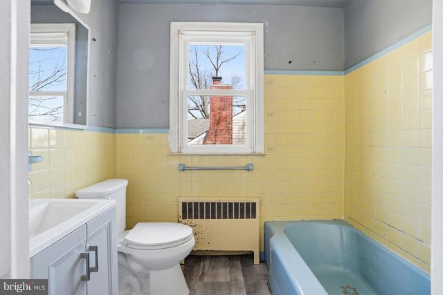 1650 E WILLOW GROVE AVE, Glenside, PA 19038