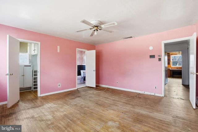 1650 E WILLOW GROVE AVE, Glenside, PA 19038