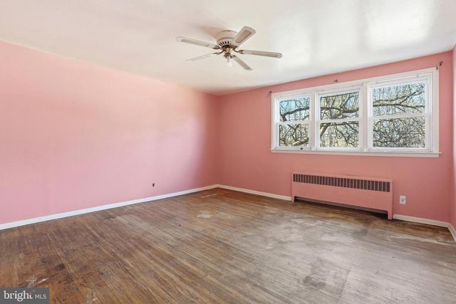 1650 E WILLOW GROVE AVE, Glenside, PA 19038