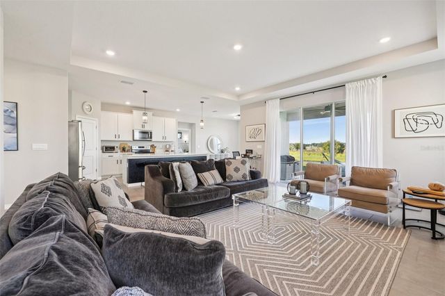 10509 BRIDGEGATE HEIGHTS LOOP, San Antonio, FL 33576