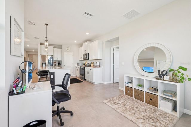 10509 BRIDGEGATE HEIGHTS LOOP, San Antonio, FL 33576