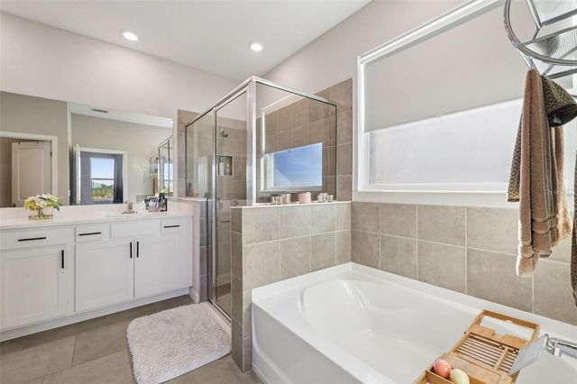 10509 BRIDGEGATE HEIGHTS LOOP, San Antonio, FL 33576