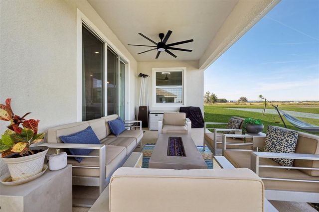 10509 BRIDGEGATE HEIGHTS LOOP, San Antonio, FL 33576