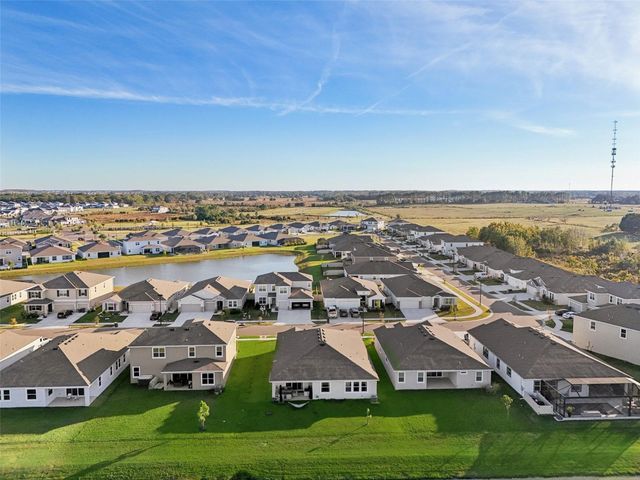 10509 BRIDGEGATE HEIGHTS LOOP, San Antonio, FL 33576