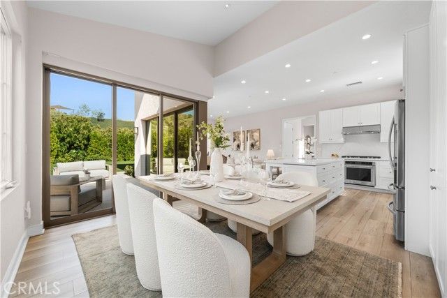 162 Winnett, Irvine, CA 92602