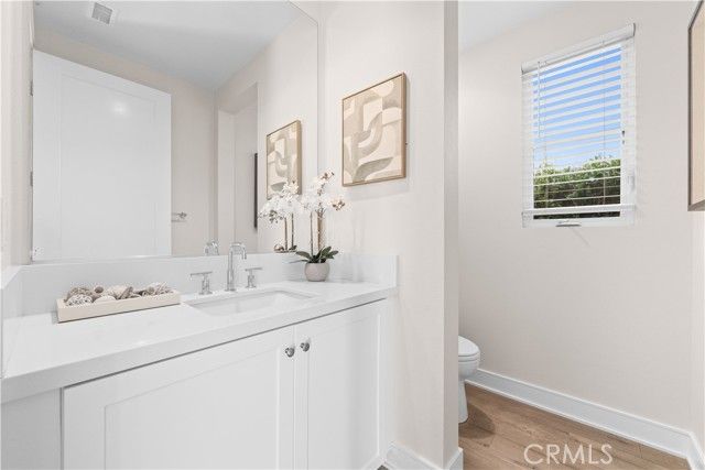 162 Winnett, Irvine, CA 92602