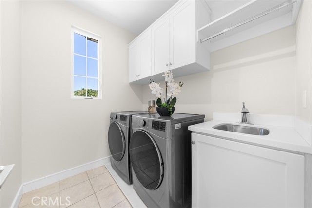 162 Winnett, Irvine, CA 92602