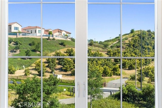 162 Winnett, Irvine, CA 92602