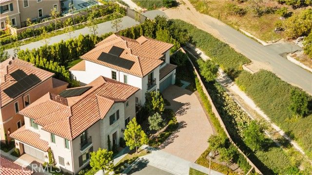 162 Winnett, Irvine, CA 92602