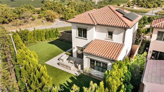 162 Winnett, Irvine, CA 92602