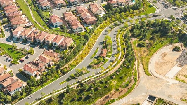 162 Winnett, Irvine, CA 92602