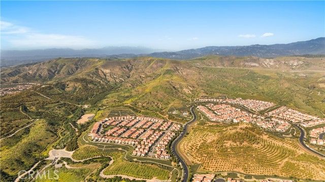 162 Winnett, Irvine, CA 92602