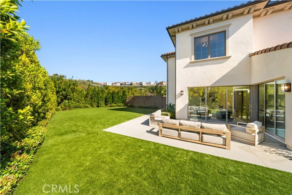 162 Winnett, Irvine, CA 92602