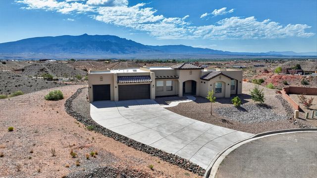 2601 Mansart Court NE, Rio Rancho, NM 87144