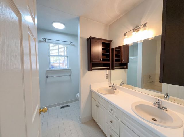 110 Arapaho Ct, White House, TN 37188