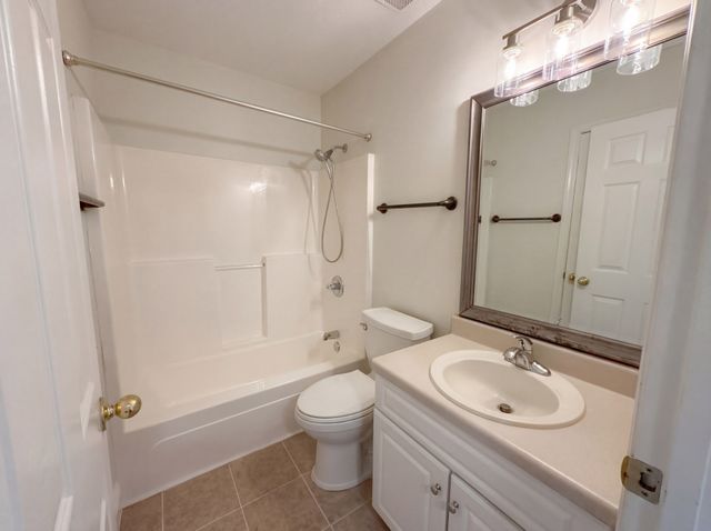 110 Arapaho Ct, White House, TN 37188