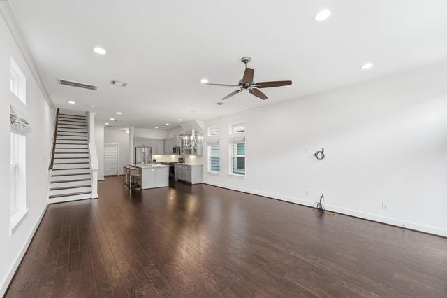 5326 Darling Street, Houston, TX 77007