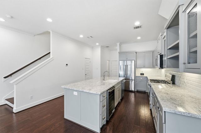 5326 Darling Street, Houston, TX 77007