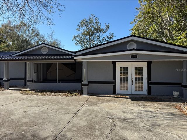 651 69TH AVENUE S, St Petersburg, FL 33705