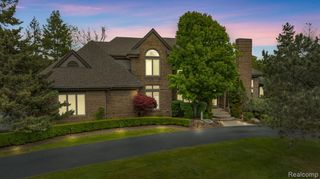 6127 Wincliff Drive, West Bloomfield, MI 48322