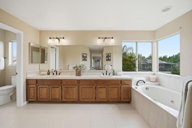 15670 Via Castana, Morgan Hill, CA 95037