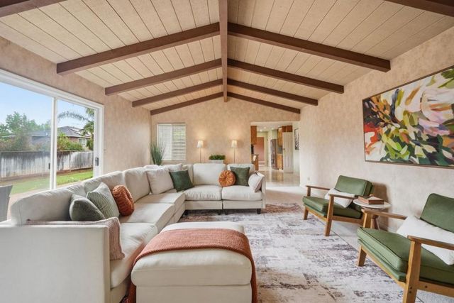 15670 Via Castana, Morgan Hill, CA 95037