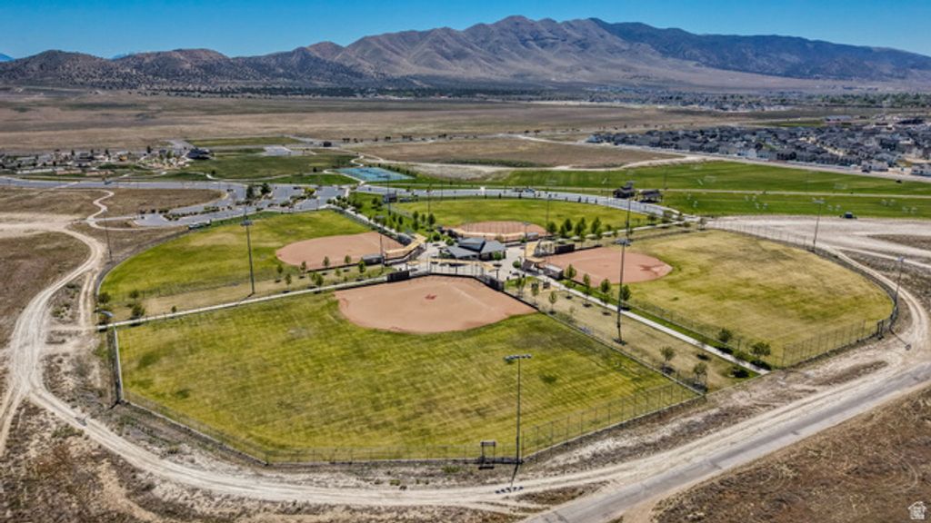 Image 37 of property listing at 6120 N SHEPS RIDGE RD, Eagle Mountain, UT 84005