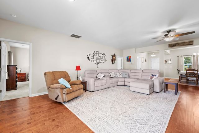 1083 Copperhead Road, Manning, SC 29102