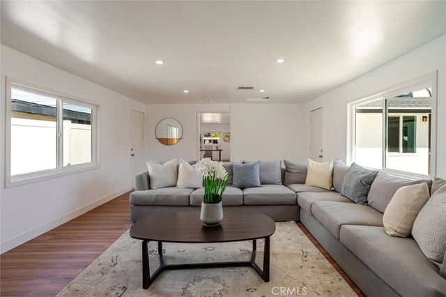 8008 Aura Avenue, Reseda, CA 91335