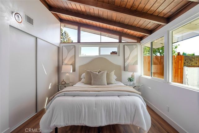 8008 Aura Avenue, Reseda, CA 91335