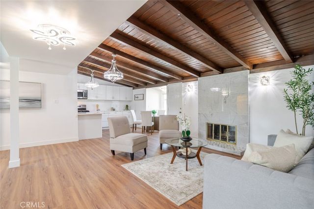 8008 Aura Avenue, Reseda, CA 91335