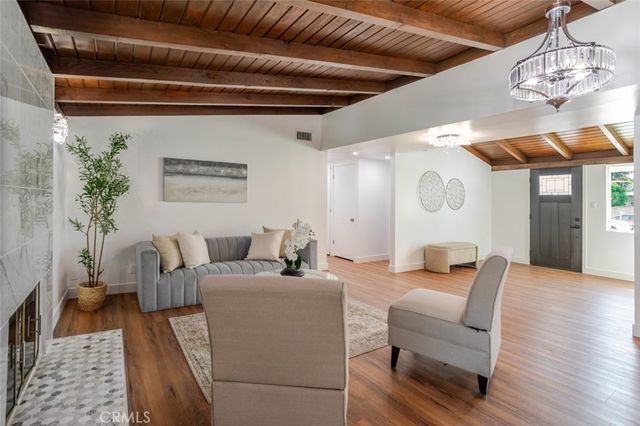 8008 Aura Avenue, Reseda, CA 91335