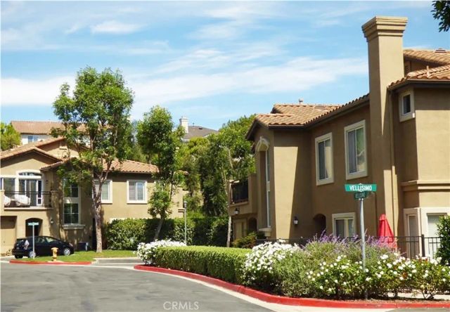 32 Vellisimo Drive, Aliso Viejo, CA 92656