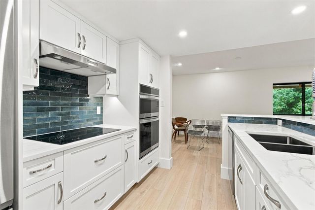 36750 US HIGHWAY 19 N 19201, Palm Harbor, FL 34684