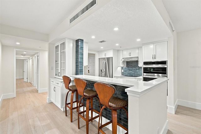 36750 US HIGHWAY 19 N 19201, Palm Harbor, FL 34684