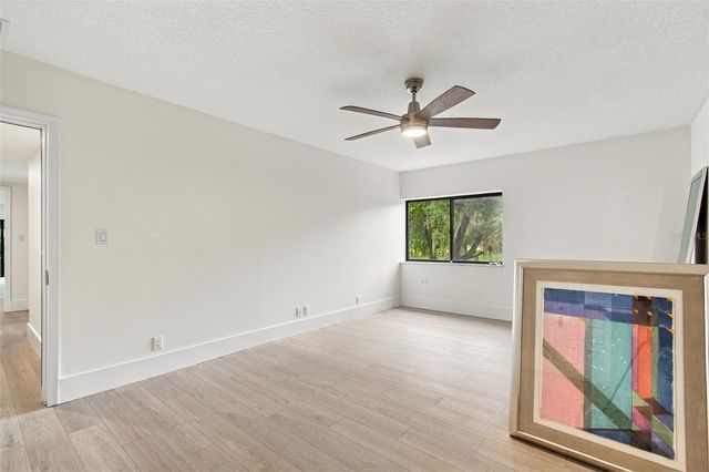 36750 US HIGHWAY 19 N 19201, Palm Harbor, FL 34684