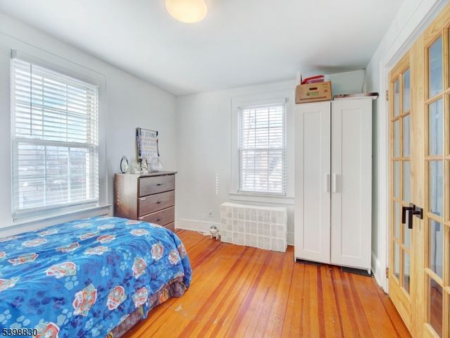 723 Kingston Ave, Kenilworth Boro, NJ 07033