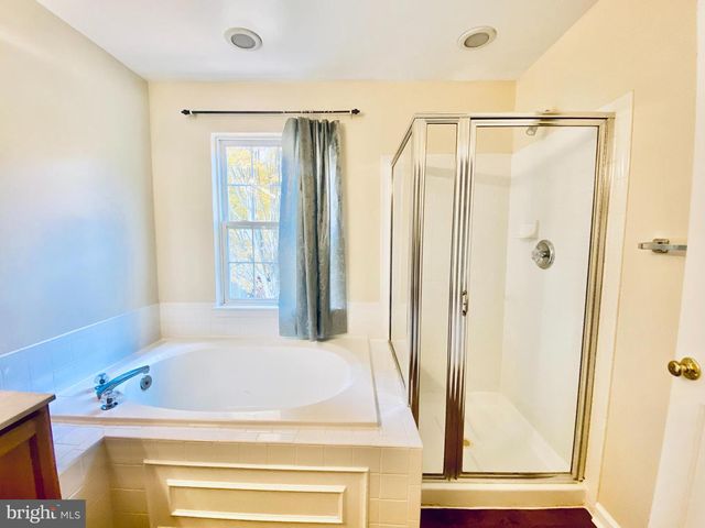 13765 PALMETTO CIR, Germantown, MD 20874