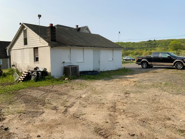 856 New Haven Road, Naugatuck, CT 06770