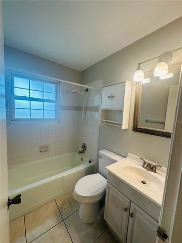 525 CONWAY ROAD 108, Orlando, FL 32807
