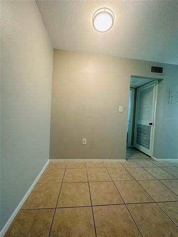 525 CONWAY ROAD 108, Orlando, FL 32807