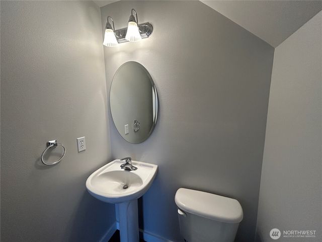 24528 SE 275th Street, Maple Valley, WA 98038