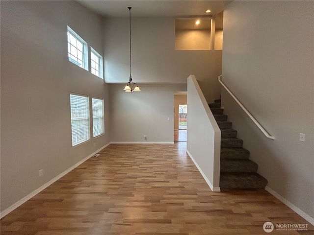 24528 SE 275th Street, Maple Valley, WA 98038