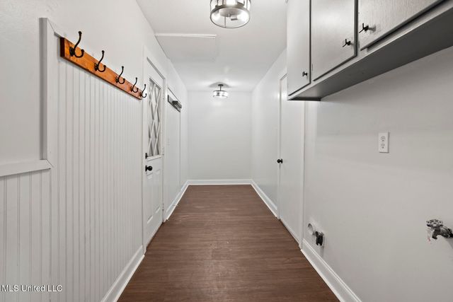 443 Tina Lane, Pearl, MS 39208