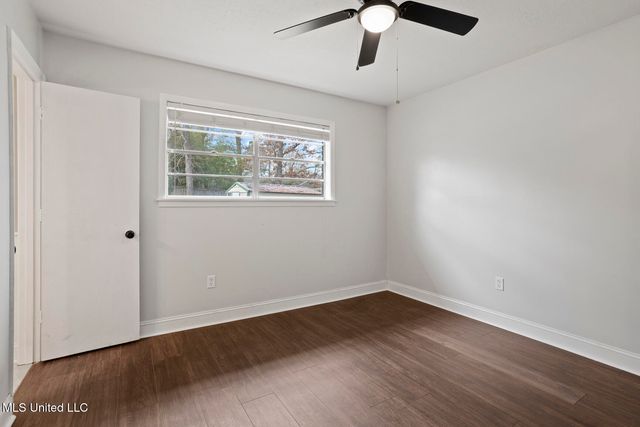 443 Tina Lane, Pearl, MS 39208