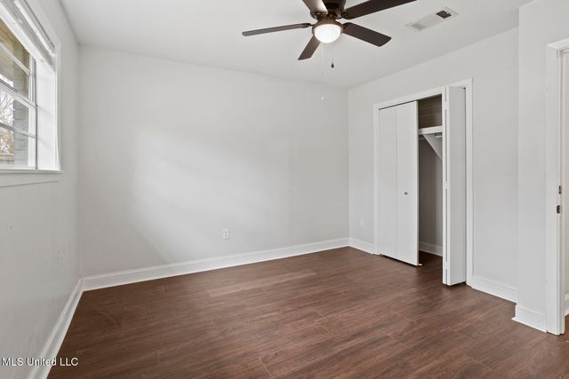 443 Tina Lane, Pearl, MS 39208