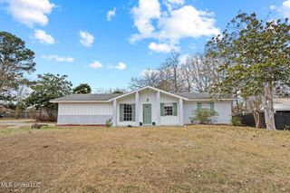 443 Tina Lane, Pearl, MS 39208